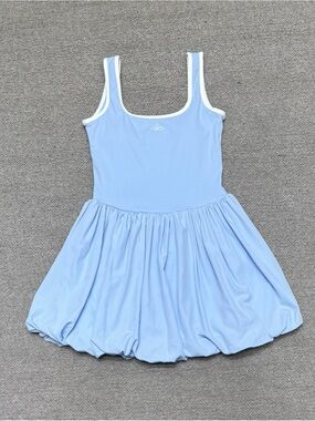 alo light blue dress NWT Alo Yoga Seashell Blue Breezy Tennis